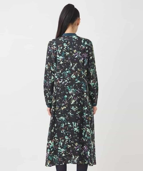 HIROKO BIS / ヒロコビス ロング・マキシ丈ワンピース | リーフプリントバンドカラーワンピース /洗濯機で洗える | 詳細3