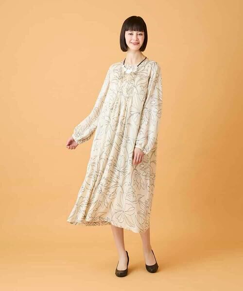 HIROKO BIS / ヒロコビス ロング・マキシ丈ワンピース | ボタニカルモチーフピンタックワンピース | 詳細12