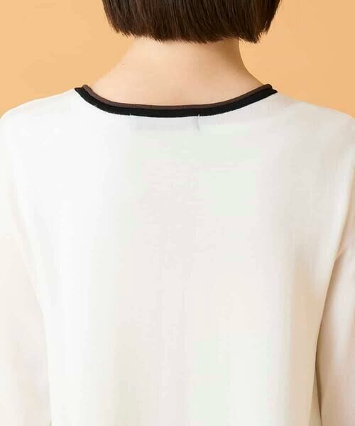 HIROKO BIS / ヒロコビス カットソー | 花刺繍フレーム配色デザインプルオーバー | 詳細4