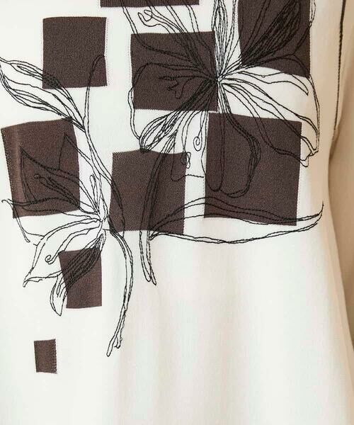 HIROKO BIS / ヒロコビス カットソー | 花刺繍フレーム配色デザインプルオーバー | 詳細9