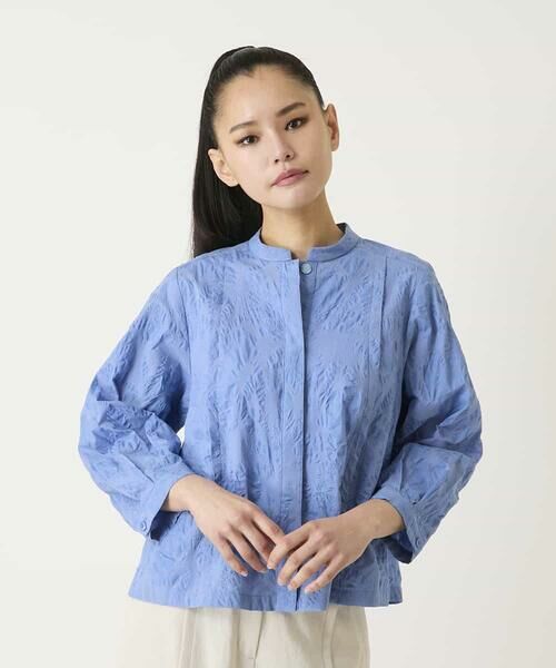 HIROKO BIS / ヒロコビス シャツ・ブラウス | ボタニカルモチーフショートブラウス（ブルー）