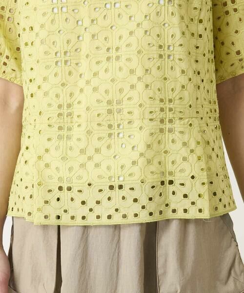 HIROKO BIS / ヒロコビス シャツ・ブラウス | アイレット刺繍タックヘムブラウス | 詳細7