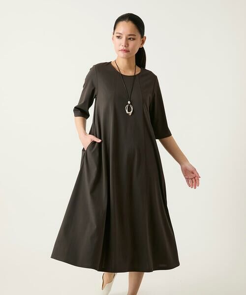 HIROKO BIS / ヒロコビス ロング・マキシ丈ワンピース | 切り替えフレアジャージーワンピース（ブラウン）