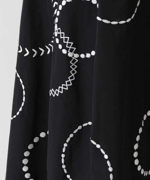 セール】 【洗える】サークル刺繍フレアスカート （ロング・マキシ丈 