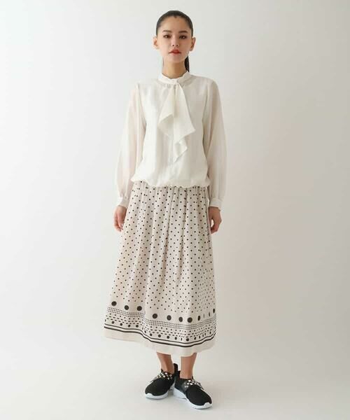 HIROKO BIS GRANDE / ヒロコビス グランデ シャツ・ブラウス | 【大きいサイズ】ボウタイ風ギャザーヘムブラウス | 詳細14