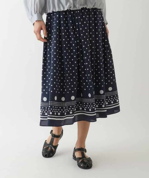 HIROKO BIS GRANDE / ヒロコビス グランデ ロング・マキシ丈スカート | 【大きいサイズ】ドット柄スカーフプリントスカート | 詳細6