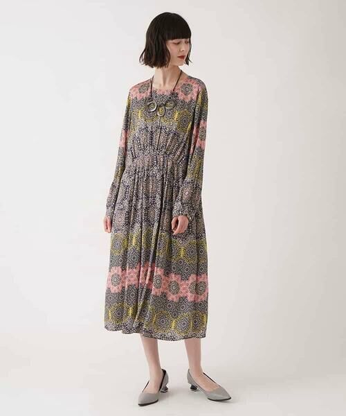 HIROKO BIS GRANDE / ヒロコビス グランデ ロング・マキシ丈ワンピース | 【大きいサイズ】ヴィンテージ風モチーフ総柄ワンピース /洗濯機で洗える | 詳細12
