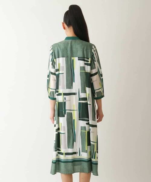 HIROKO BIS GRANDE / ヒロコビス グランデ ロング・マキシ丈ワンピース | 【大きいサイズ】グラフィカルプリントデザインワンピース /洗濯機で洗える | 詳細9