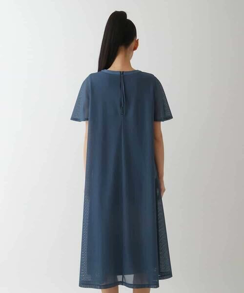 HIROKO BIS GRANDE / ヒロコビス グランデ ロング・マキシ丈ワンピース | 【大きいサイズ/UVカット/遮熱性】ラッセルメッシュAラインワンピース /洗濯機で洗える | 詳細10