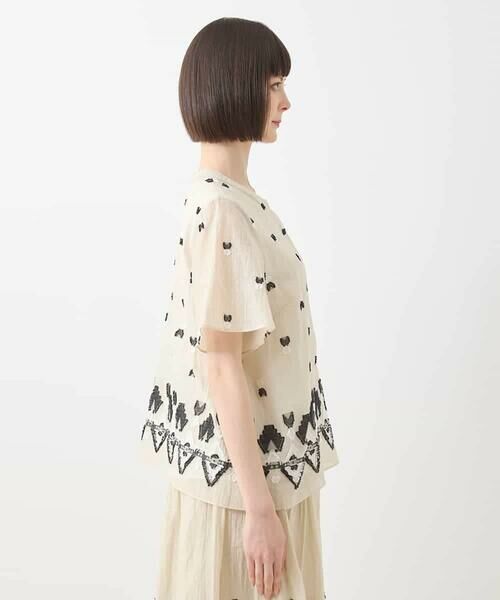 HIROKO BIS GRANDE / ヒロコビス グランデ シャツ・ブラウス | 【大きいサイズ】エスニックモチーフコンパクトブラウス /洗える | 詳細1