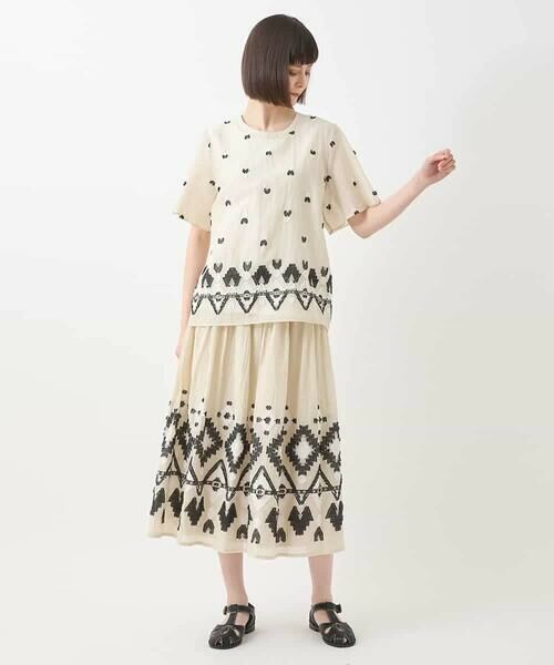 HIROKO BIS GRANDE / ヒロコビス グランデ シャツ・ブラウス | 【大きいサイズ】エスニックモチーフコンパクトブラウス /洗える | 詳細3