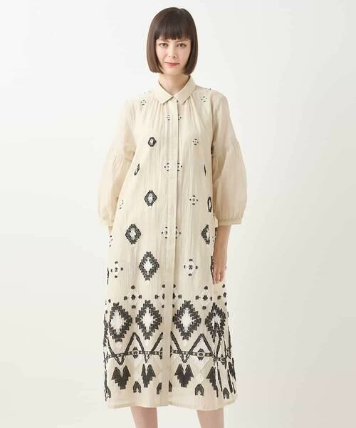 HIROKO BIS GRANDE / ヒロコビス グランデ ロング・マキシ丈ワンピース | 【大きいサイズ】エスニックモチーフドレス /洗える | 詳細11