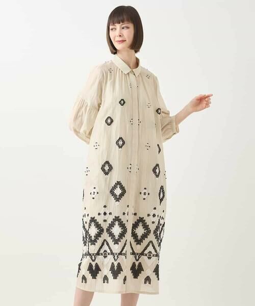 HIROKO BIS GRANDE / ヒロコビス グランデ ロング・マキシ丈ワンピース | 【大きいサイズ】エスニックモチーフドレス /洗える | 詳細14