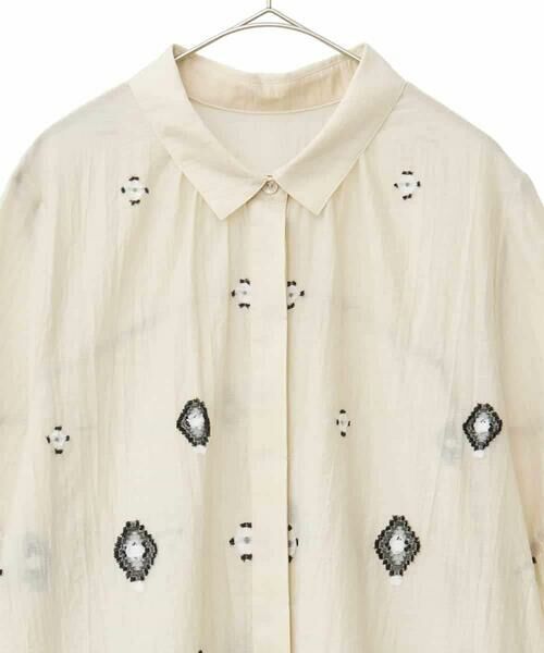 HIROKO BIS GRANDE / ヒロコビス グランデ ロング・マキシ丈ワンピース | 【大きいサイズ】エスニックモチーフドレス /洗える | 詳細2