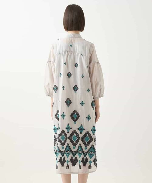 HIROKO BIS GRANDE / ヒロコビス グランデ ロング・マキシ丈ワンピース | 【大きいサイズ】エスニックモチーフドレス /洗える | 詳細24