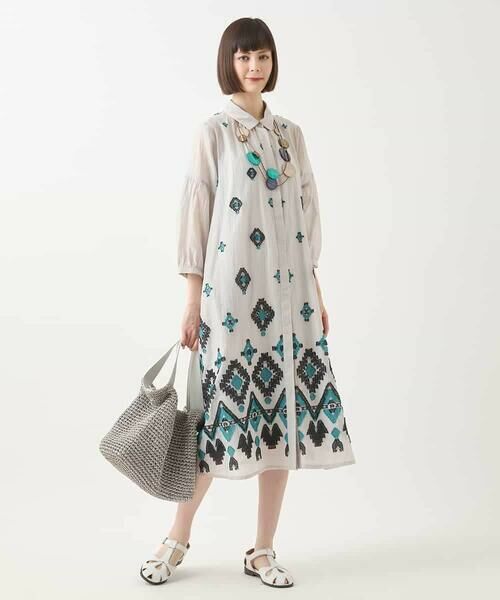 HIROKO BIS GRANDE / ヒロコビス グランデ ロング・マキシ丈ワンピース | 【大きいサイズ】エスニックモチーフドレス /洗える | 詳細26