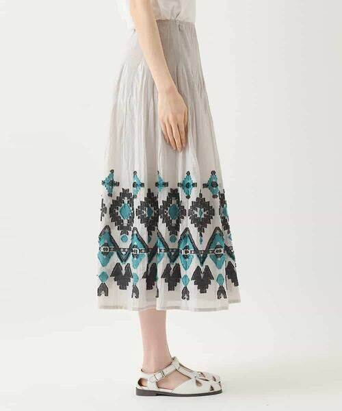 HIROKO BIS GRANDE / ヒロコビス グランデ ロング・マキシ丈スカート | 【大きいサイズ】エスニックモチーフシャーリングスカート /洗える | 詳細7