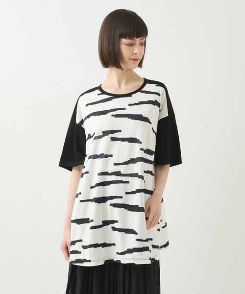 HIROKO BIS GRANDE / ヒロコビス グランデ チュニック | 【大きいサイズ】モノトーンジャカードデザインチュニックカットソー /洗える | 詳細1