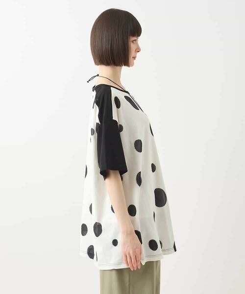 HIROKO BIS GRANDE / ヒロコビス グランデ チュニック | 【大きいサイズ】モノトーンジャカードデザインチュニックカットソー /洗える | 詳細3