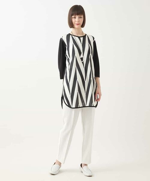 HIROKO BIS GRANDE / ヒロコビス グランデ チュニック | 【大きいサイズ】モノトーンジャカードチュニックプルオーバー /洗える | 詳細11