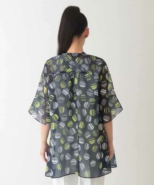 HIROKO BIS GRANDE / ヒロコビス グランデ シャツ・ブラウス | 【大きいサイズ】ストライプドット柄プリントブラウス /洗濯機で洗える | 詳細10