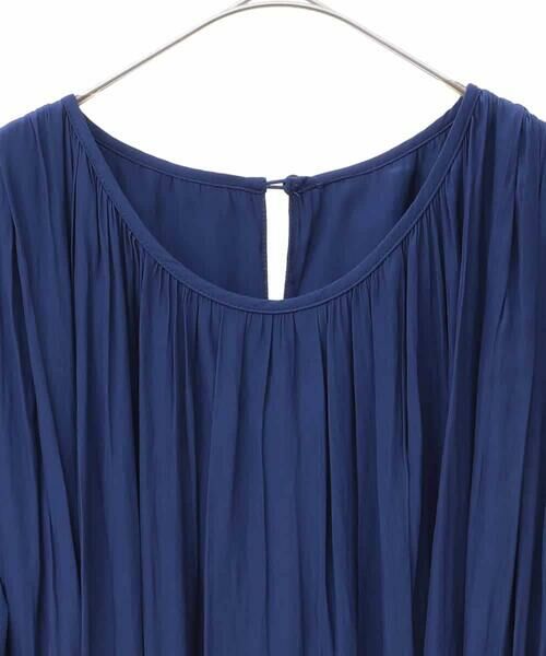 HIROKO BIS GRANDE / ヒロコビス グランデ ロング・マキシ丈ワンピース | 【大きいサイズ】タックデザインワンピース /洗濯機で洗える | 詳細2