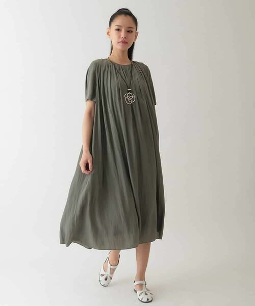 HIROKO BIS GRANDE / ヒロコビス グランデ ロング・マキシ丈ワンピース | 【大きいサイズ】タックデザインワンピース /洗濯機で洗える | 詳細20