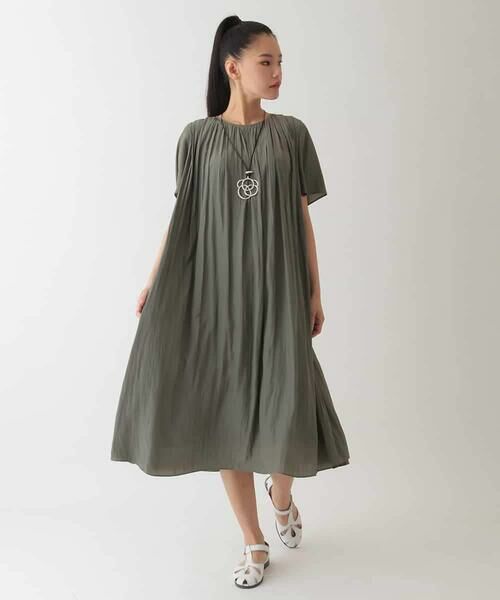 HIROKO BIS GRANDE / ヒロコビス グランデ ロング・マキシ丈ワンピース | 【大きいサイズ】タックデザインワンピース /洗濯機で洗える | 詳細22