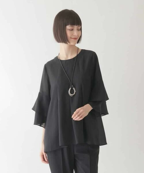 ビアズリー コンビフレアブルゾン　黒✖️白 ビアズリー コンビ フレア ブルゾン