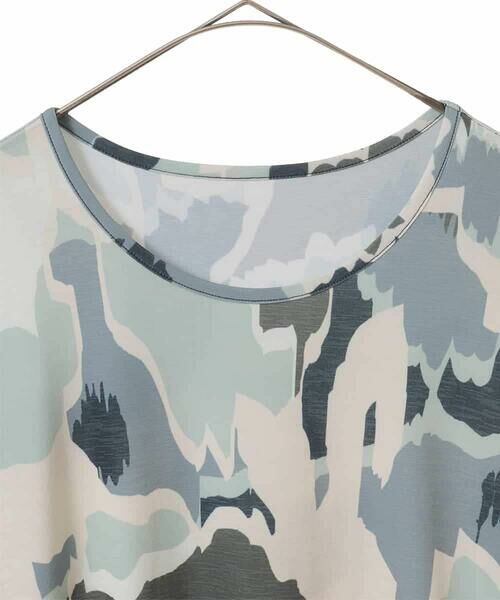 HIROKO BIS GRANDE / ヒロコビス グランデ ロング・マキシ丈ワンピース | 【大きいサイズ】迷彩フラワーコクーンデザインワンピース /洗濯機で洗える | 詳細2