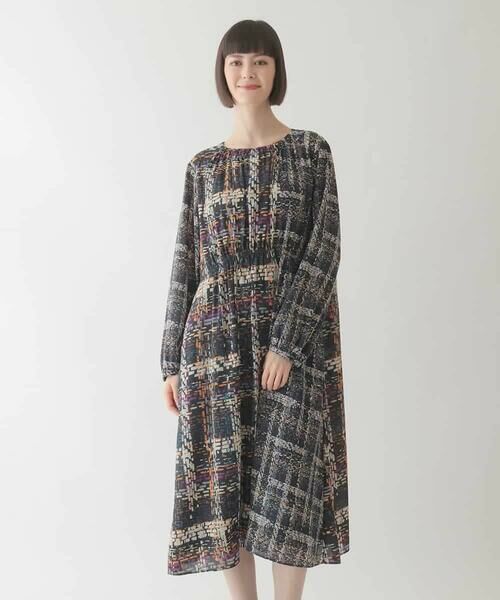 HIROKO BIS GRANDE / ヒロコビス グランデ ロング・マキシ丈ワンピース | 【大きいサイズ】ウエストギャザーチェックプリントワンピース /洗濯機で洗える | 詳細7