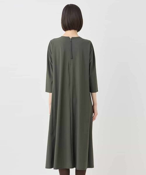 HIROKO BIS GRANDE / ヒロコビス グランデ ロング・マキシ丈ワンピース | 【大きいサイズ】七分丈ナイロンフレアワンピース /洗える | 詳細12