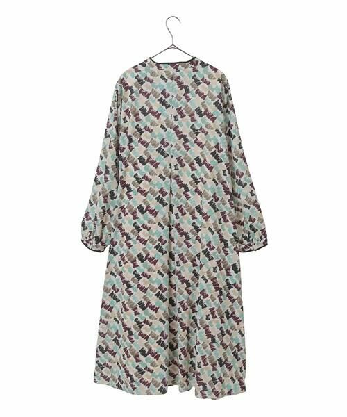 HIROKO BIS GRANDE / ヒロコビス グランデ ロング・マキシ丈ワンピース | 【大きいサイズ】ペイント柄タックフレアワンピース /洗濯機で洗える | 詳細1