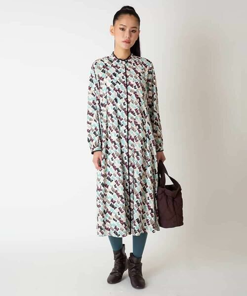 HIROKO BIS GRANDE / ヒロコビス グランデ ロング・マキシ丈ワンピース | 【大きいサイズ】ペイント柄タックフレアワンピース /洗濯機で洗える | 詳細12