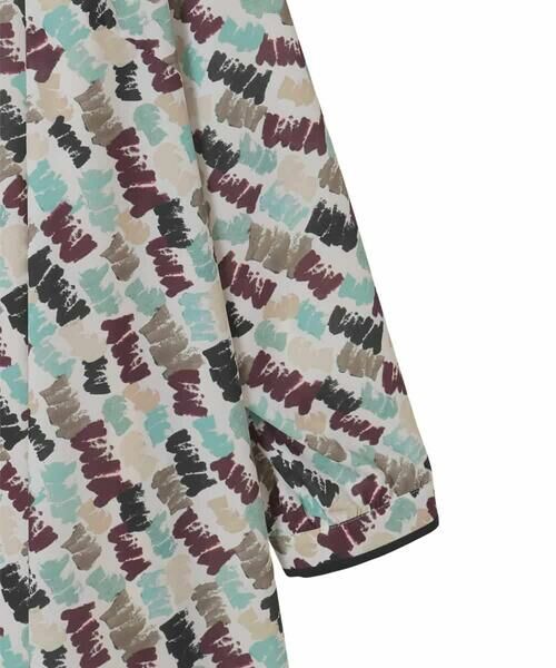 HIROKO BIS GRANDE / ヒロコビス グランデ ロング・マキシ丈ワンピース | 【大きいサイズ】ペイント柄タックフレアワンピース /洗濯機で洗える | 詳細3