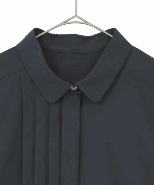 HIROKO BIS GRANDE / ヒロコビス グランデ シャツ・ブラウス | 【大きいサイズ】タックデザインタイプライターシャツ | 詳細2