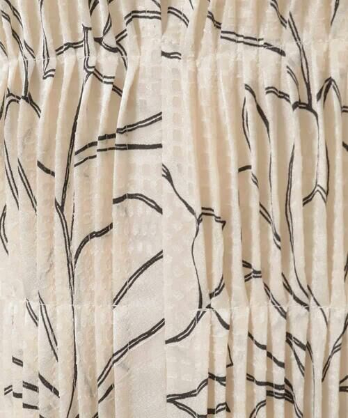 HIROKO BIS GRANDE / ヒロコビス グランデ ロング・マキシ丈ワンピース | 【大きいサイズ】ボタニカルモチーフピンタックワンピース | 詳細6