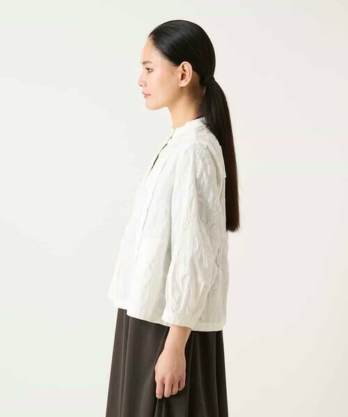 HIROKO BIS GRANDE / ヒロコビス グランデ シャツ・ブラウス | 【大きいサイズ】ボタニカルモチーフショートブラウス | 詳細1