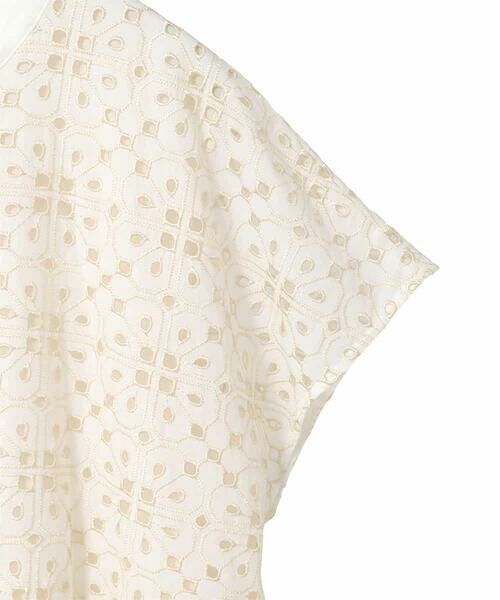 HIROKO BIS GRANDE / ヒロコビス グランデ チュニック | 【大きいサイズ】アイレット刺繍フレンチスリーブチュニックブラウス | 詳細3