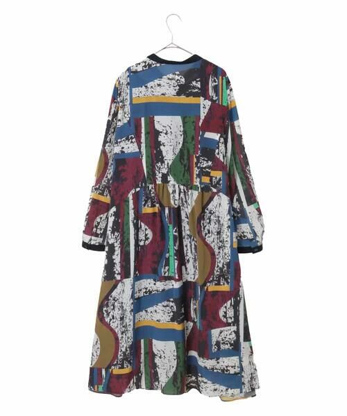 HIROKO BIS GRANDE / ヒロコビス グランデ ロング・マキシ丈ワンピース | 【大きいサイズ】アートパネルデザインプリントワンピース | 詳細1