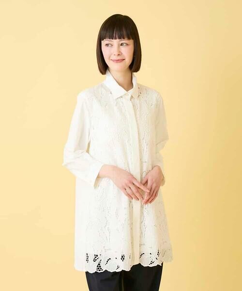 HIROKO BIS GRANDE / ヒロコビス グランデ チュニック | 【大きいサイズ】フラワー刺繍コットンロングシャツ（ホワイト）