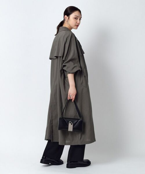 HIROKO HAYASHI / ヒロコハヤシ 財布・コインケース・マネークリップ | LEO NECESSARIO（レオ ネチェサリオ）ショルダー付き長財布 | 詳細17