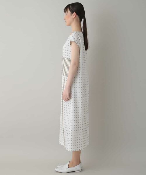 HIROKO KOSHINO / ヒロココシノ ドレス | 【洗える/日本製】スムースロゴキャップスリーブドレス | 詳細1