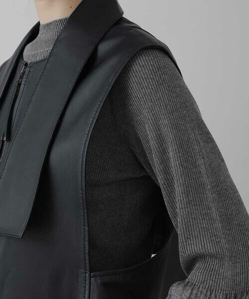 HIROKO KOSHINO / ヒロココシノ ベスト | デザインレザーショートベスト | 詳細5