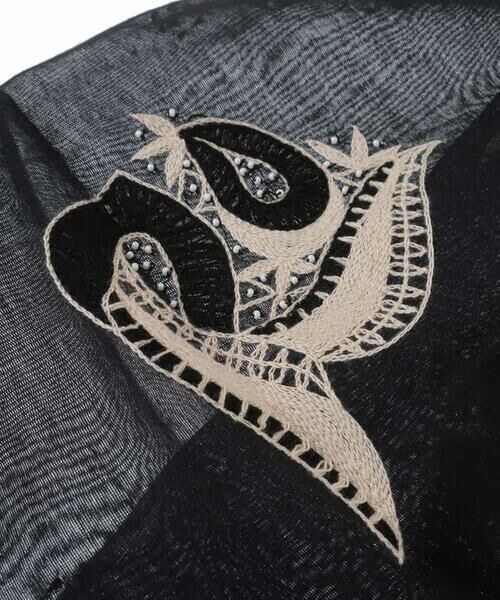 HIROKO KOSHINO / ヒロココシノ マフラー・ショール・スヌード・ストール | エンブロイダリーストール | 詳細3