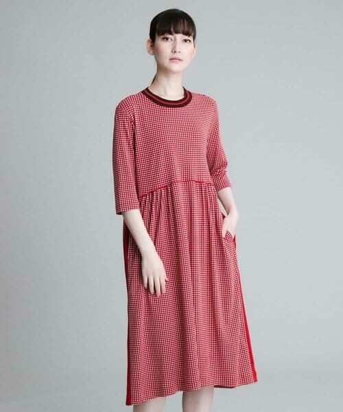 HIROKO KOSHINO / ヒロココシノ ロング・マキシ丈ワンピース | 【洗濯機で洗える/日本製】ドットパターンワンピース(レッド)