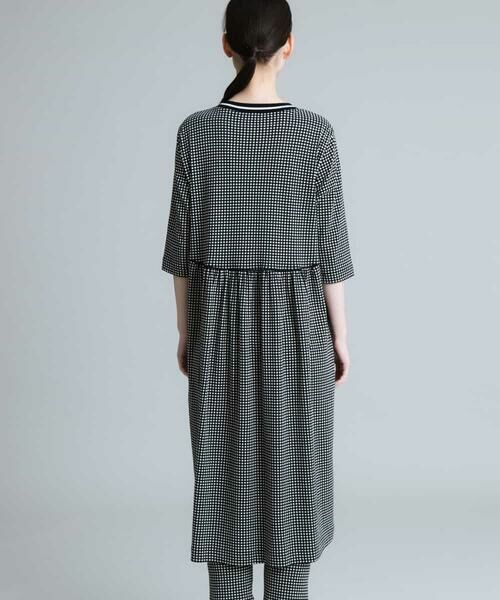 HIROKO KOSHINO / ヒロココシノ ロング・マキシ丈ワンピース | 【洗濯機で洗える/日本製】ドットパターンワンピース | 詳細2