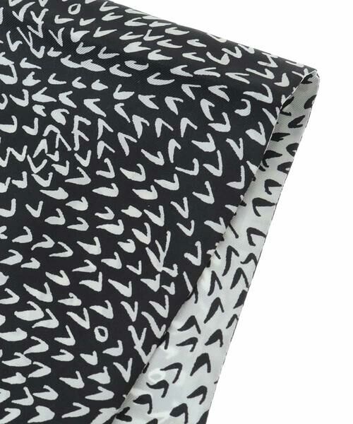 HIROKO KOSHINO / ヒロココシノ マフラー・ショール・スヌード・ストール | 【日本製】キクプリントタイストール | 詳細1