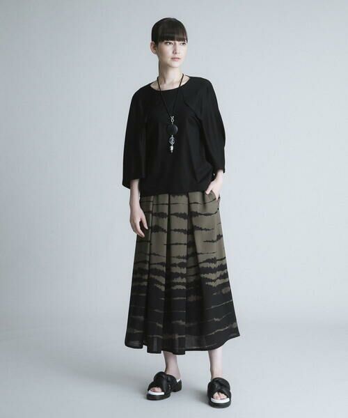 02012】 HIROKO KOSHINO スカート 9 ブラック ロング丈 - ロングスカート