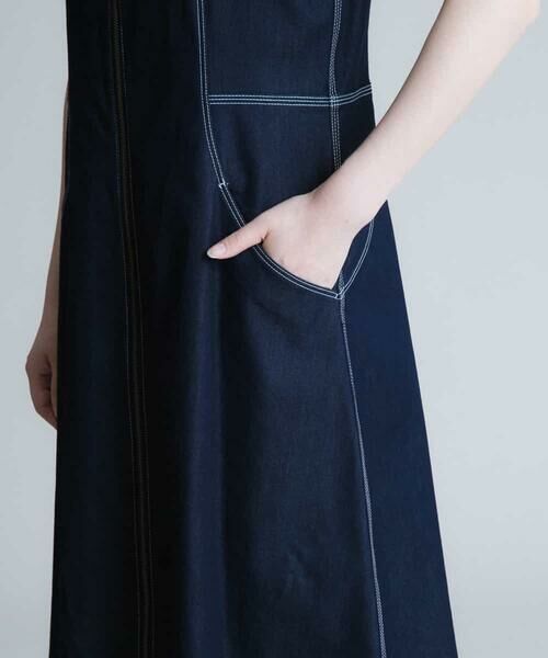 HIROKO KOSHINO / ヒロココシノ ロング・マキシ丈ワンピース | 【洗濯機で洗える/日本製】ステッチアクセントデニムワンピース | 詳細6